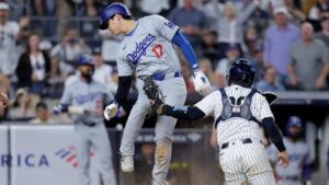 Shohei Ohtani heads to World Series for first time, achieving goal he had when signing with Dodgers