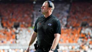 Billy Napier’s timid decision after late-game TD comes back to haunt Florida in OT loss to Tennessee