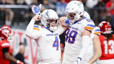 Boise State vs. UNLV score, takeaways: Broncos make College Football Playoff statement with gritty road win