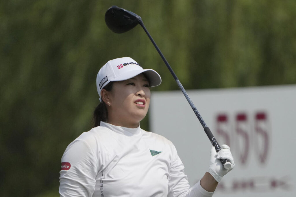 Saigo of Japan leads by one stroke after three rounds of LPGA event in China