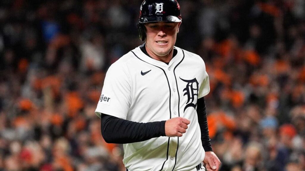 Tigers hope Carpenter can come off bench in ALDS Game 5 while dealing with hamstring injury