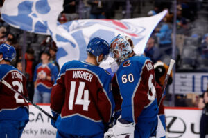 Colorado Avalanche Look to Extend Win Streak Against the Chicago Blackhawks