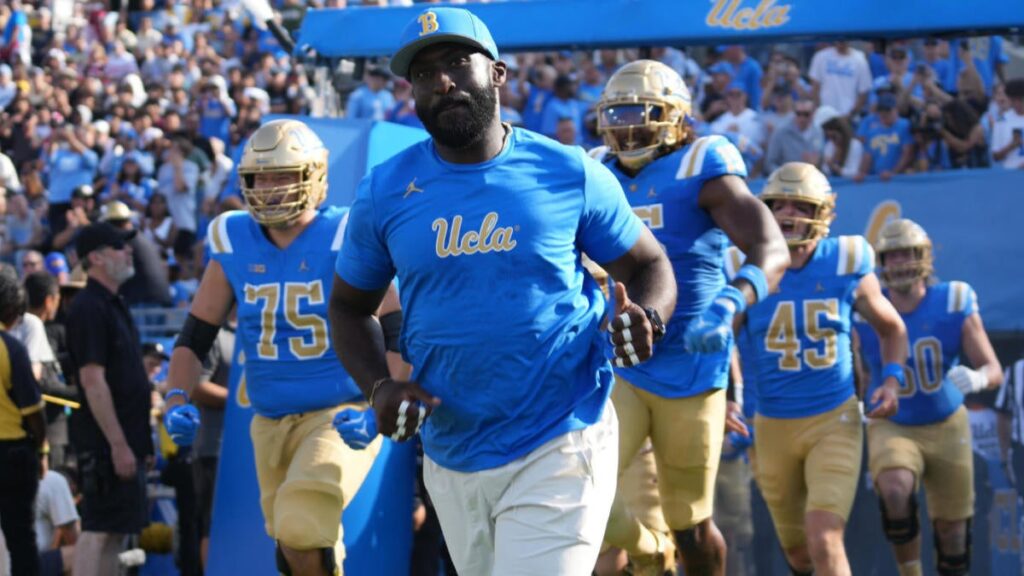 College football rankings: There’s a new No. 1 in the Bottom 25, UCLA joins race for Power Four’s worst