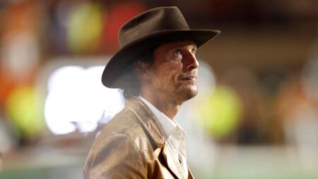 Matthew McConaughey scolds Texas fans for throwing objects onto field vs. Georgia: ‘We’re better than that’