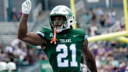 Tulane vs. Charlotte prediction, odds, line, spread: 2024 college football Week 10 picks by proven model