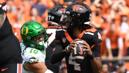 As the Uiagaleleis Turn: Meet Matayo, DJ’s younger brother and Oregon’s newest pass-rushing star