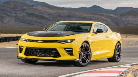 You Can Still Buy a New Camaro. But Hurry, They’re Almost Gone