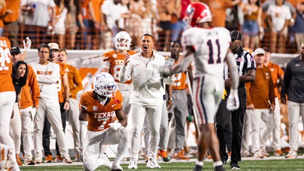 SEC fines Texas 0K, wants ban for fans who threw trash on field after controversial call in loss to Georgia