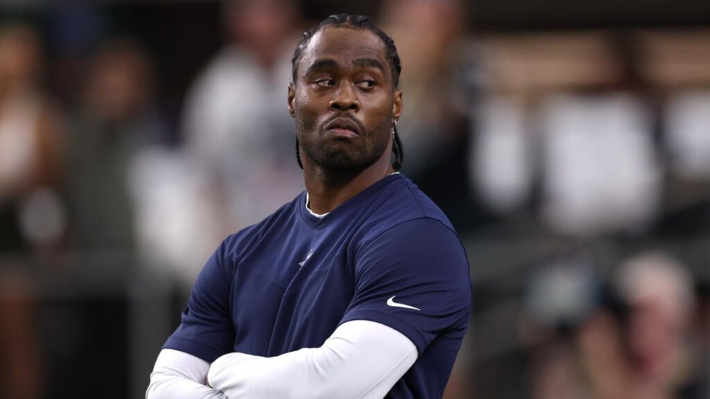 Cowboys rule out Brandin Cooks, Trevon Diggs, Zack Martin