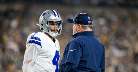 Cowboys’ Mike McCarthy: Dak Prescott ‘Wants to Keep Playing’ After Hamstring Injury