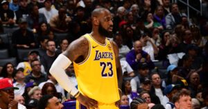 Lakers Must Make Impact Trade amid LeBron James NBA Retirement Rumors