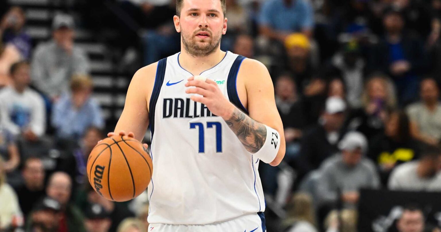 NBA Rumors: Mavs’ Luka Dončić Expected to ‘Miss Time’ With Wrist Injury