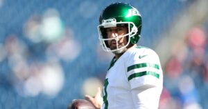 Aaron Rodgers Rumors: Jets ‘Tiptoeing Around the Fact’ Star QB ‘Is Not Good Anymore’