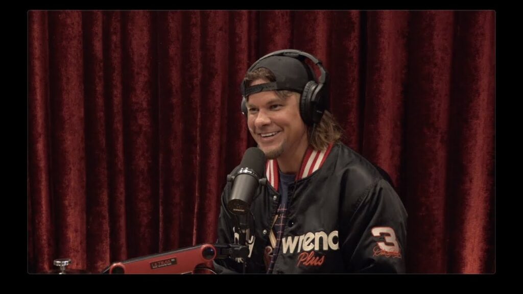 Joe Rogan Experience #2226 – Theo Von