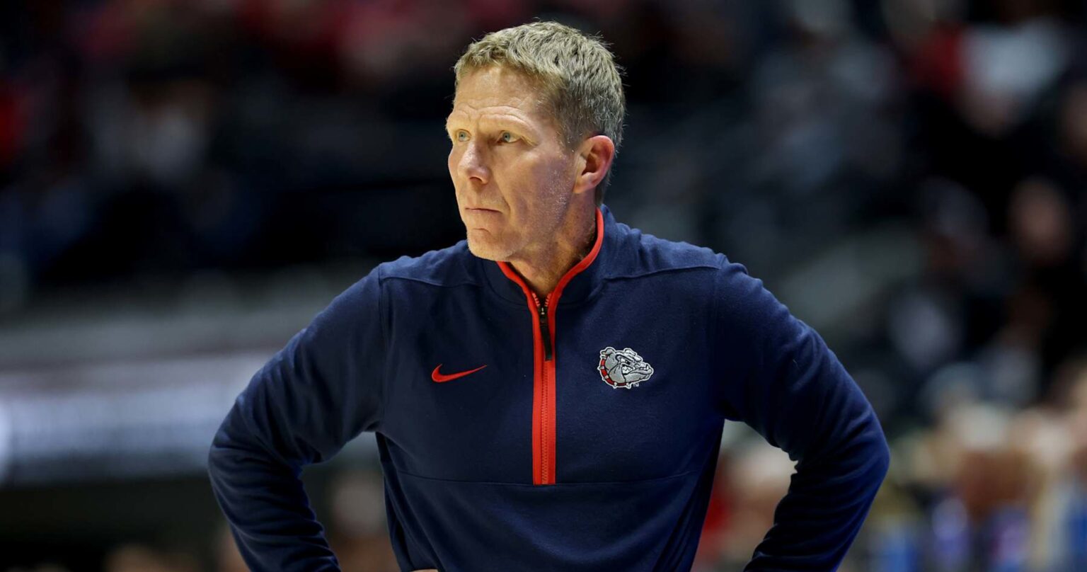 CBB Fans Shocked as No. 3 Gonzaga Upset by Unranked WVU in Battle 4 Atlantis