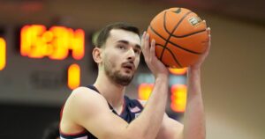 UConn’s Alex Karaban Hospitalized After Huskies’ 3rd Loss to Unranked Team in Maui