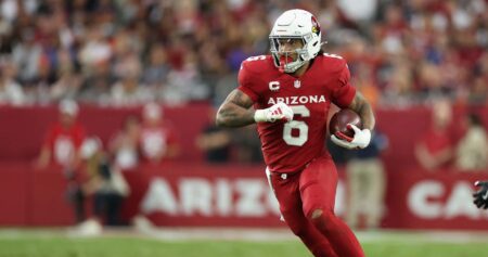 NFL Rumors: James Conner, Cardinals Agree to M Contract to Avoid 2025 Free Agency