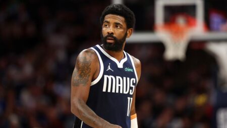 NBA trade rumors roundup: Lakers still looking for big man, Mavericks likely to lock up Irving this summer