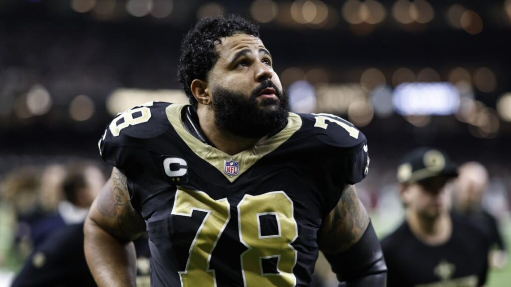 Saints expect to get Erik McCoy back on Sunday