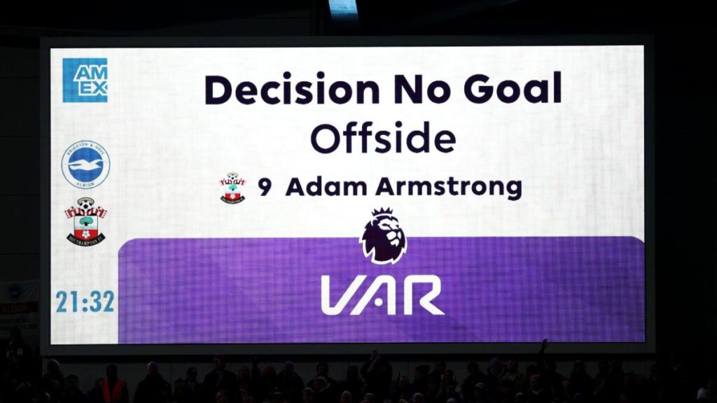 ‘A big problem’ – did VAR get Southampton’s disallowed goal wrong?