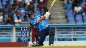 Livingstone hits match-winning fifty in T10 League