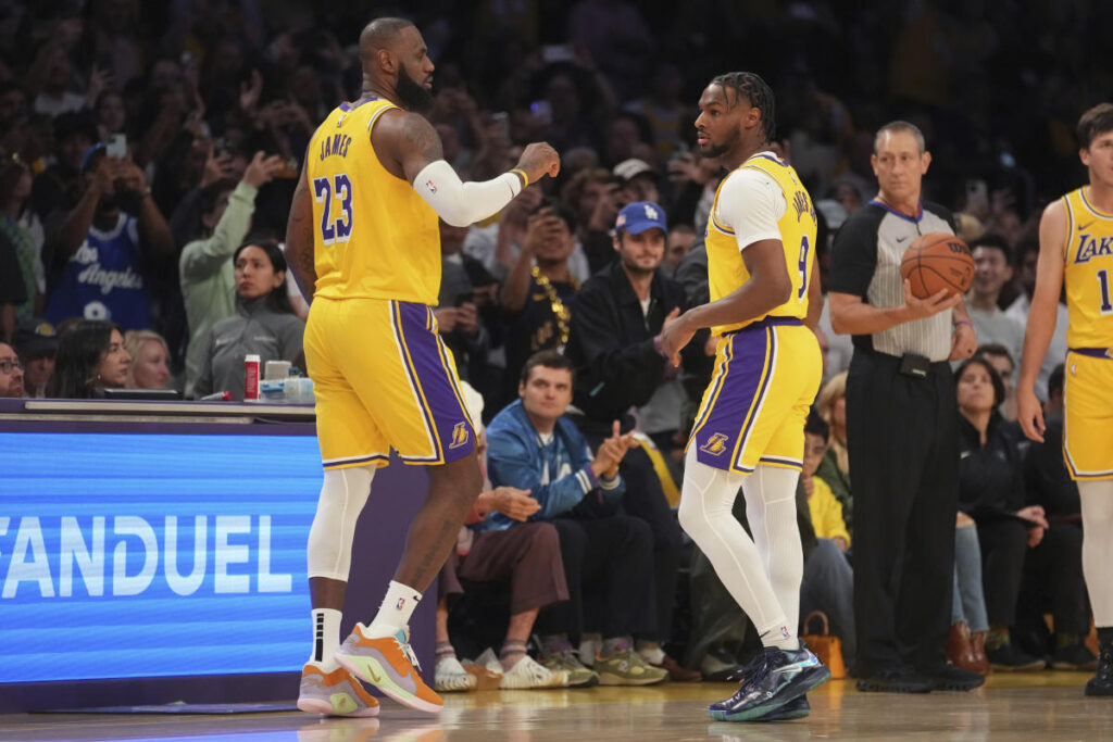 LeBron and Bronny James return home, both take the court in Lakers game in Cleveland