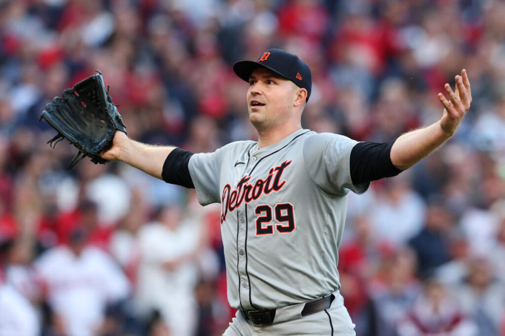 Tigers’ Tarik Skubal unanimously wins AL Cy Young Award on his birthday after pitching Triple Crown