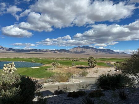 Golfweek Senior Desert Showdown: The elements present a fierce test on opening day at Paiute