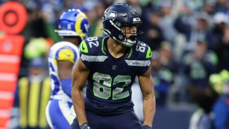 Seahawks sign WR Cody White, TE Tyler Mabry to 53-man roster