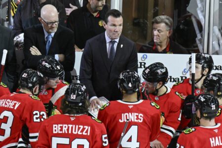 Blackhawks’ Loss to Sharks Needs to Be Wake-Up Call