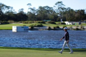 Maverick McNealy, Michael Thorbjornsen post flawless rounds in sharing RSM Classic lead