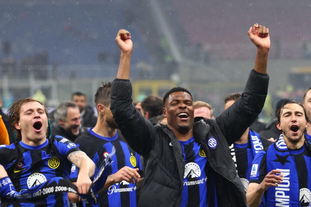 Photo – Netherlands Star Celebrates Inter Milan Contract Extension: ‘Dreams In Black & Blue, Grateful To This Amazing Club’