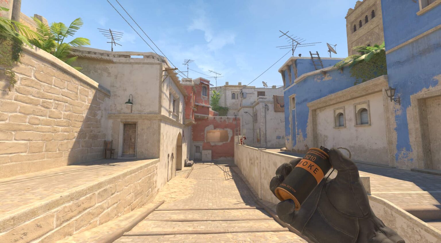 How to practice smokes in CS2