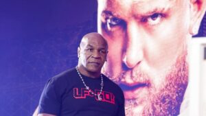 Why does Mike Tyson bite his gloves? Explaining reason for unique tick during fight vs. Jake Paul