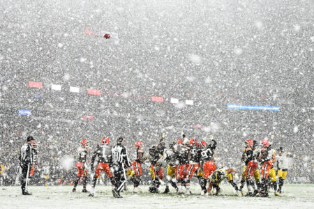 In the 3rd quarter, Steelers at Browns turned into a snow globe in a Cleveland blizzard