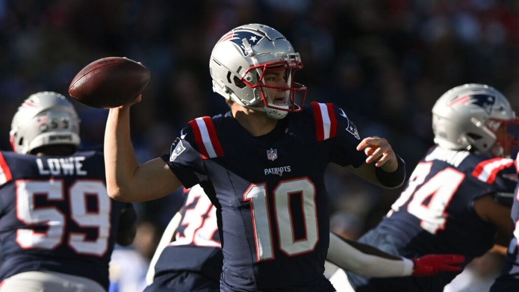 Hoyer: Keys to a Patriots victory over Dolphins in Week 12