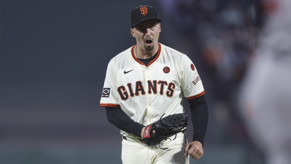 Report: Ex-Giant Snell agrees to five-year, 2M Dodgers contract