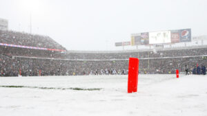 49ers likely to play Bills in heavy snow Sunday night in Buffalo