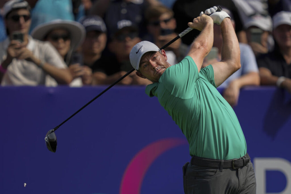 McIlroy tied for lead at World Tour Championship and strengthens Race to Dubai title bid