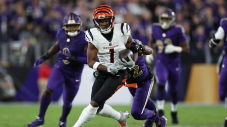 Ja’Marr Chase outruns Ravens to give Bengals 21-7 lead