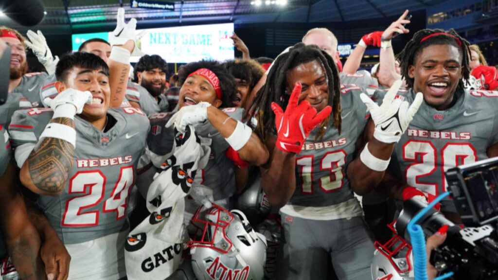 WATCH: UNLV uses uniform reveal video to troll viral post about absurdly high pizza bill at Sam Boyd Stadium