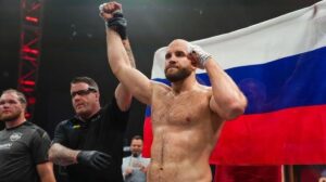 Denis Goltsov wins  mil PFL Championship with rare heavyweight triangle choke over Oleg Popov, calls out Francis Ngannou