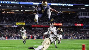 Notre Dame vs. Army score: College Football Playoff berth nearing for Fighting Irish following blowout