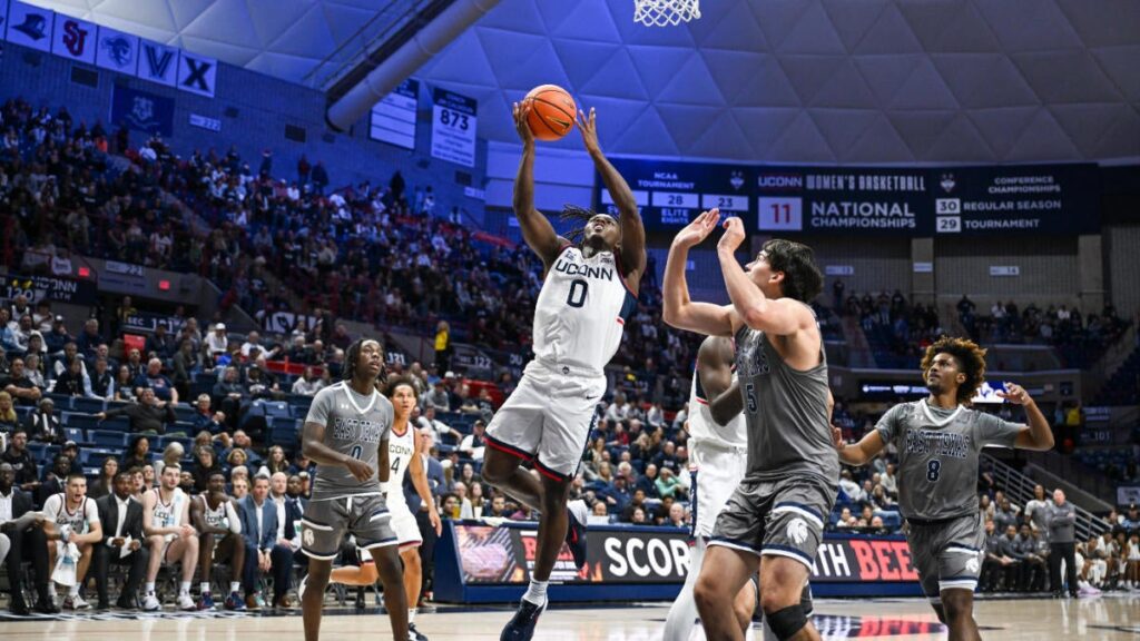 UConn coach Dan Hurley says Huskies were ‘comically bad’ in 35-point win vs. team in transition to Division I