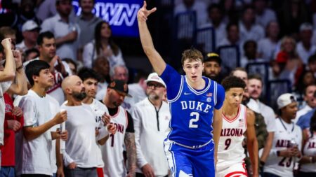 Duke vs. Arizona score, takeaways: Blue Devils’ D looks phenomenal, Wildcats need lots of fixes immediately