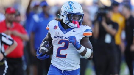 Boise State vs. Wyoming prediction, odds, spread: 2024 college football picks, best bets by proven model