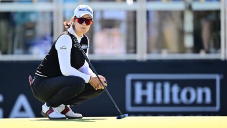 A Lim Kim leads by four; Nelly Korda six back at LPGA season opener