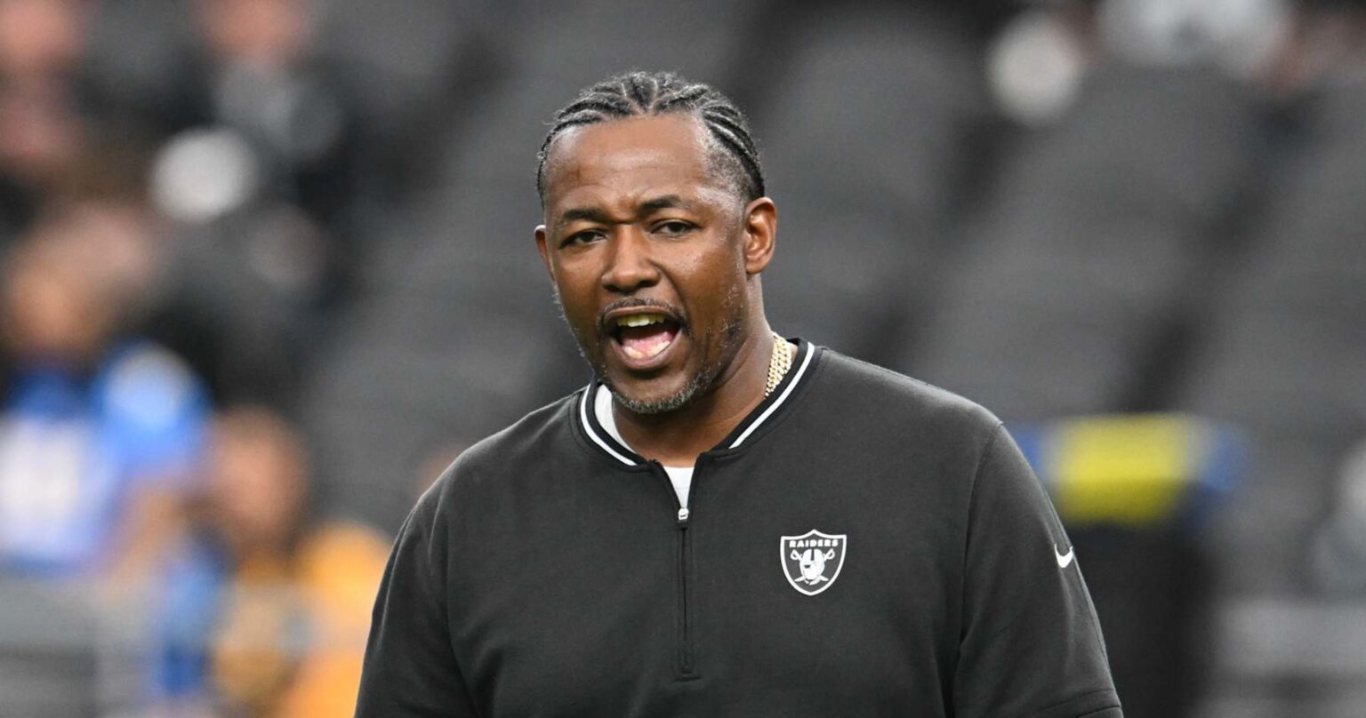 Report: Raiders Working on Patrick Graham Contract to Return as DC Under Pete Carroll