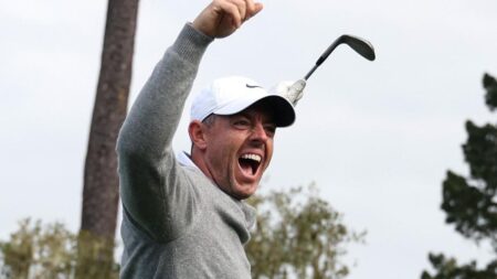 McIlroy and Lowry hit holes-in-one at Pebble Beach Pro-Am