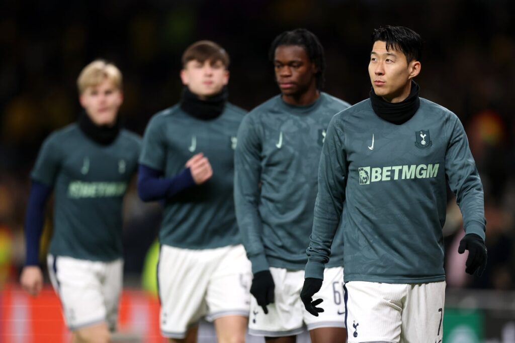 Tottenham v Elfsborg LIVE: Latest score as Van de Ven starts for Spurs in Europa League